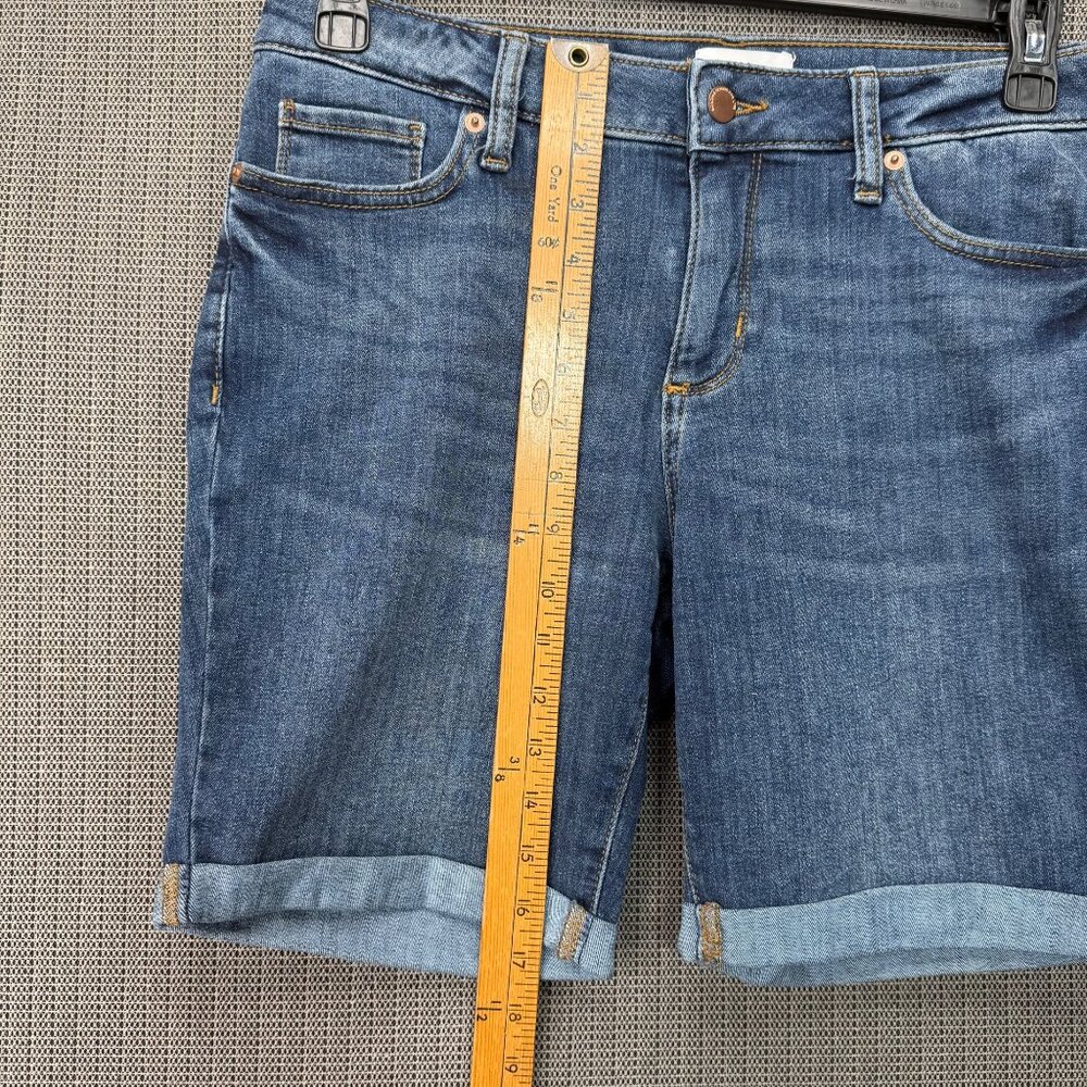 Sonoma Womens Size 10P Blue Denim Bermuda Shorts Cuffed Stretch Everyday Wear - Picture 3 of 8
